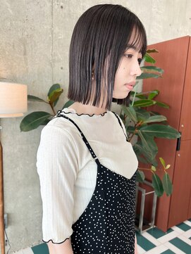 ノエ(noe) 切りっぱなしボブ×グレージュ