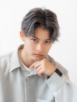 センターパート/メンズバレイヤージュ/刈り上げ/短髪