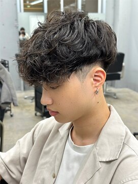 エルマーク 心斎橋(L-MARK) シャドウパーマメンズカットスパイラルパーマツイスパ波巻き