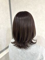 リリーヘアー(Lilly hair) シアーベージュ