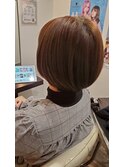 20代30代40代50代ナチュラルブラウン小顔マニッシュワンレンボブ