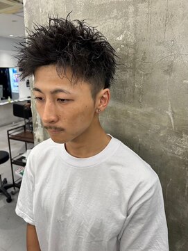 メンズサロン キング 高槻店(Men’s salon K!ng) 波巻きツイストスパイラルパーマ/フェザーパーマ/眉毛/メンズ