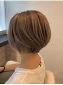 ヘーゼルベージュのオンカラー