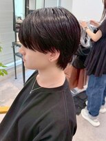 ネオリーブ クーロ メゾン 横浜(Neolive curro Maison)&nbsp;韓国マッシュセンターパート×黒髪ツーブロックフェザーパーマ