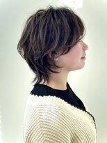 ビューシンサイバシ(VIEW SHINSAIBASHI) パーマ風ショートウルフ