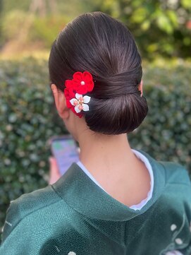 カインド 南青山(hair&make up KIND) タイトローシニヨン