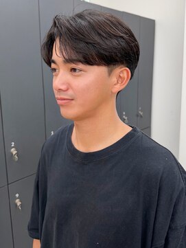 ノエ ナゴヤ(NOE NAGOYA) 刈り上げセンターパート/メンズ/MEN’S/メンズカット/名駅/g60