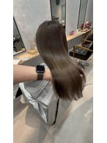モードケイズ(Aimee by modek’s)&nbsp;ツヤ髪アッシュ
