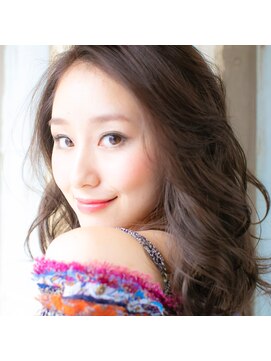 ティアラ 桜木町(TIARA) デコ出しが可愛い♪フェザーロングby西山 桜木町・関内