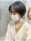 ショートボブ、ブルーブラック、丸みショート、ネイビーカラー