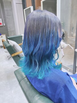 デイズ(days) ダークラベンダーアッシュ/毛先ビビッドカラー/ブルーシルバー