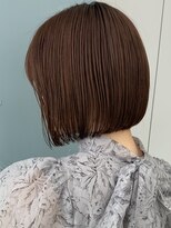 ビュー フクオカ(VIEW FUKUOKA)&nbsp;美髪にオトナかわいいホワイトグレージュネビージュショートボブ