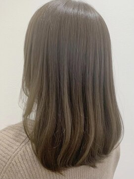 ジョワイエール(JOAILLIER) まとまるエアリー束感ロングボブ