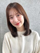 ザシー オモテサンドウ(The C)&nbsp;鎖骨ミディアム/レイヤーカット20代30代40代