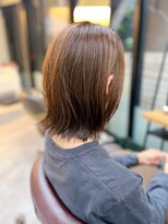 ジラ ヘアアンドメイク(girra HAIR&MAKE) ミディアム ローレイヤー