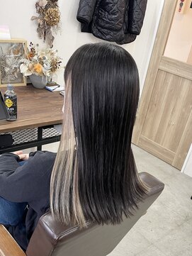 ホンネ(honne.) イヤリングカラー×グレーベージュ