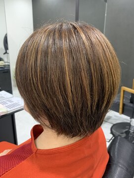 ディティール(Detail) 脱白髪染め×ハイライト