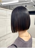 【岩崎】ブリーチ無しインナーカラー×切りっぱなしボブ