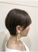 大人可愛い20代30代40代50代黒髪前下がりショートボブ/鹿児島