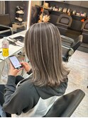前髪ハイライトカラー似合わせカットウェーブミディアム