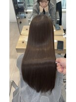 エラ(Ella) 潤ツヤ続く髪質改善トリートメント