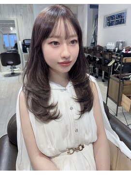 レイラバイアフロート 吉祥寺(Lila by afloat) ラベンダーベージュ/レイヤーカット/顔まわりカット/レイヤー