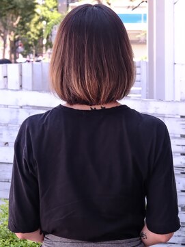 ビュートリアム 福岡(BEAUTRIUM) 乾かすだけで決まる重さを残したマッシュボブ