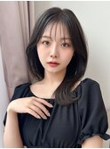前髪顔周りくびれミディアムレイヤー韓国ヘア
