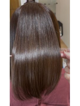 ソア(soar) ミディアムボブ