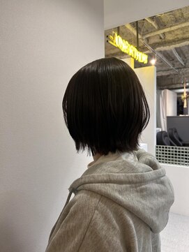 アンバースデー(UNBIRTHDAY) くびれボブ／マツイアカリ