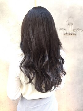 リゼル ユア 渋谷(RISEL YUA) スケルトンブルージュのシールエクステロング