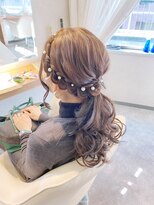 ララルーモ スタジオ(LaLarOomo STUDIO)&nbsp;【JR新宿東口3分西武新宿駅直結】ローポニー×裏編み込み