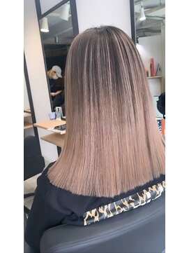 ラフ 難波店(LAFF) #黒髪#ボブルフ#ネビージュ#小顔#ワンレン