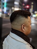 トウキョウバーバーヴァッシュ 神保町店(Tokyo Barber VASH) パンチパーマリーゼントスキンフェード
