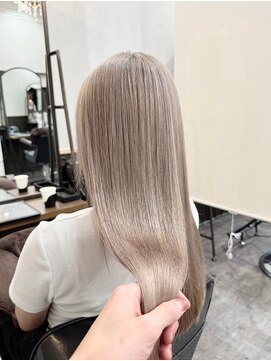 ルクスバイアフィナー(Luxo by Afinar) 【 町田 / Luxo by Afinar 】ホワイトベージュ