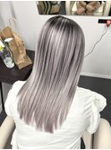 パールホワイト