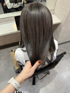 シアン(CYAN) 【CYAN】#10代#20代#ダークグレー#ブリーチカラー