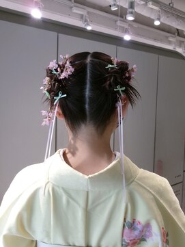 ムーム(Momb) 卒業式セット