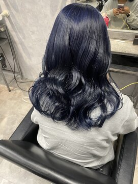 ミミー(mimiiy) ネイビーブルー/梅田寒色系カラー