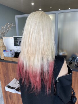 シャトン(chaton) ハイトーンベースにピンクインナーで遊び心をプラス