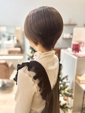 イルファ セイユウ 上野芝店(ehl:fa SEIYU) 前下がり/ショート/ボブ