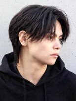 エイド 本店(aid)&nbsp;メンズミディアムセンターパートウルフ束感耳掛けショート