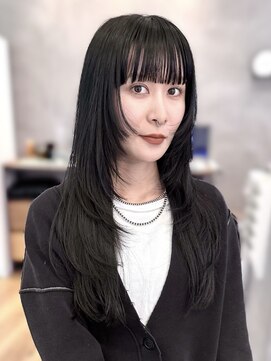 アトロ(Atoro) 黒艶髪×ハイレイヤー