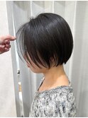 前下がりショートボブ