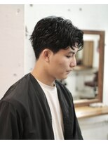 リッカ(RICCA)&nbsp;MEN’S HAIR/サーフカール/刈り上げセンターパート/恵比寿