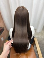ユニーク(UniQ) bleachなしwcolor × olive greige
