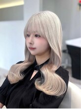 ラヴィ(Lavie) ハイライトカラーミルクティーベージュレイヤーカット