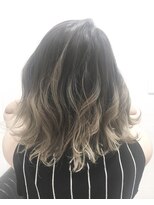 ヘアサロン グローリー(glory)&nbsp;ホワイティアッシュグレー