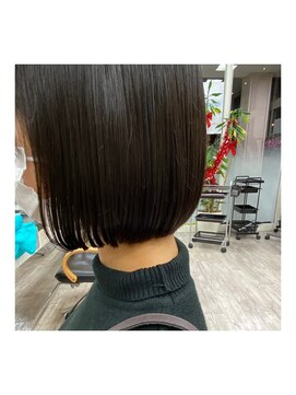 フレンズ 平岡店(friend's) 【札幌平岡　切りっぱなしボブ】　藤原有貴