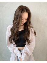 ヨーク(YOKE)&nbsp;YOKE 顔まわりレイヤー ダブルカラー グレージュ